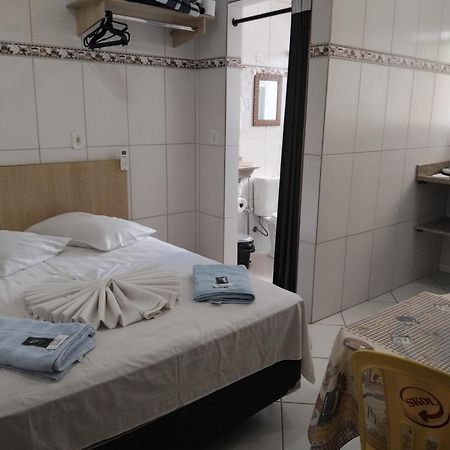 Pousada Soares Aparecida  Kültér fotó